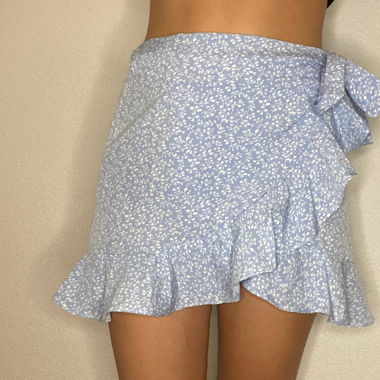 Mini jupe porte feuille 