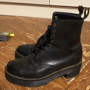 Dr. Martens 40