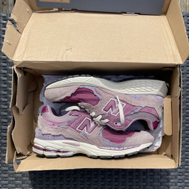 New Balance 2002R Protection Pack Pink