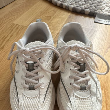Lacoste Sneaker 36