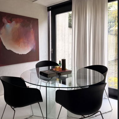 Round glass dining table