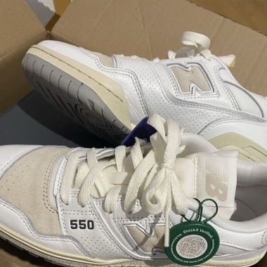 New Balance 550 White Timberwolf
