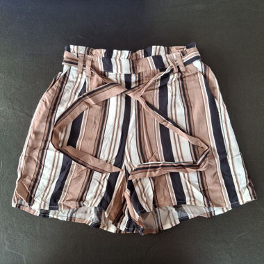 Short a righe, corallo, nero e bianco
