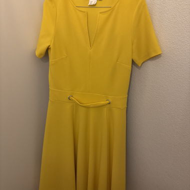 Robe jaune 