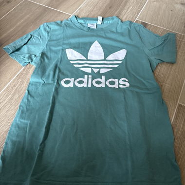 T-shirt adidas vert