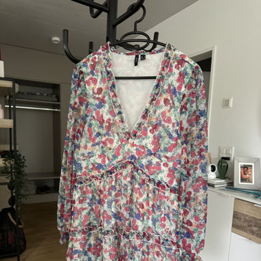 Kleid / Vero Moda / M