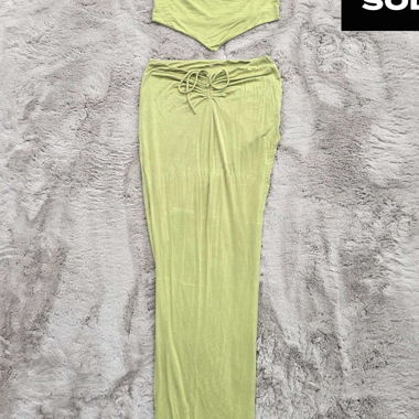 Crop-Top und langer Rock Set M