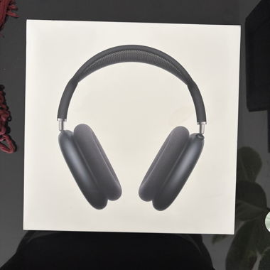 Apple AirPods Max 2 latest one