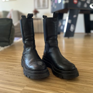 Bottes en cuir noires