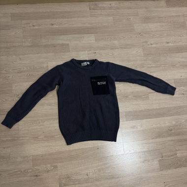 Maglione in maglia scura per bambini 