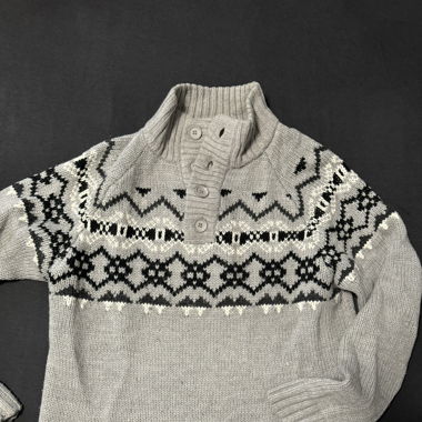 Winter sweatshirt