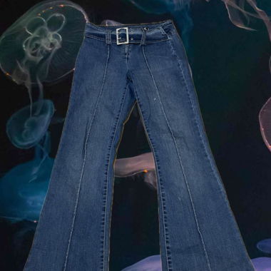 New Yorker FB Sister Jeans mit Schnallen-Gürtel
