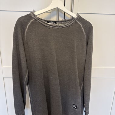 Pull gris à franges