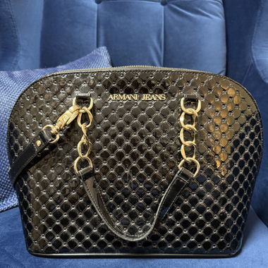 Borsa Armani