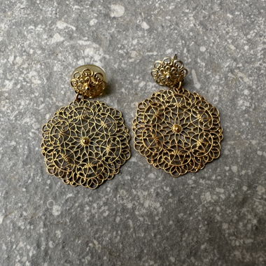 Ohrringe ornament gold