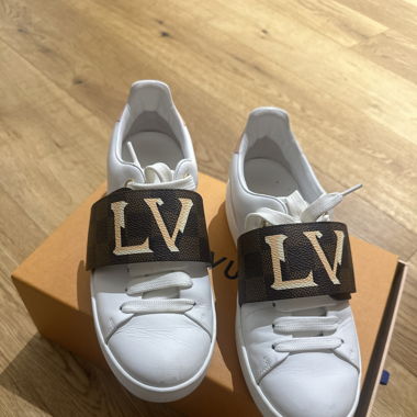 Louis Vuitton Sneaker