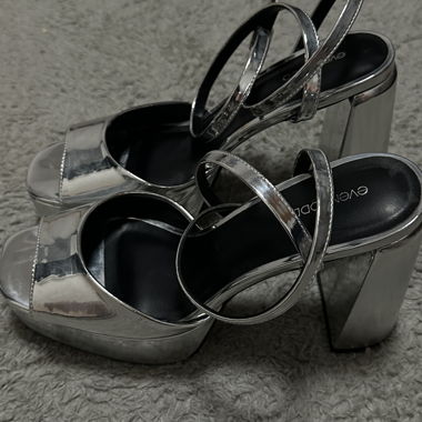 Heels Silver 