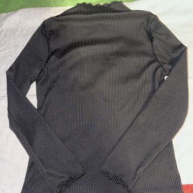Black Ribbed Top