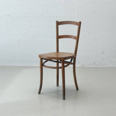Bentwood chair Art Nouveau with decorated seat