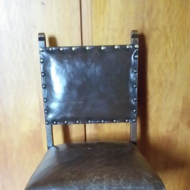 Antique Gothique chaise bois et cuir