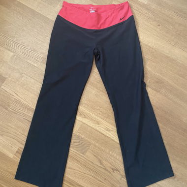 Nike yoga pants