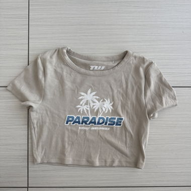 T-shirt corto beige con stampa