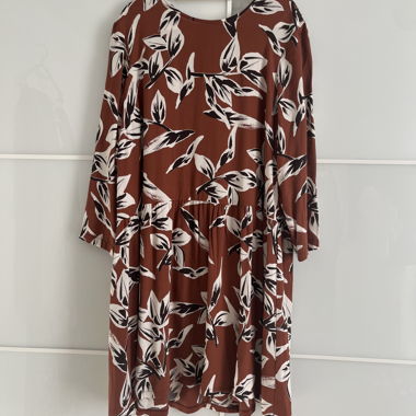 Vestito nuovo YAS