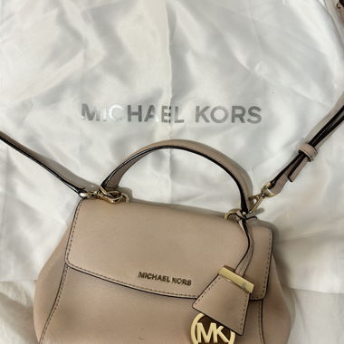 Borsa a tracolla Michael Kors in pelle beige 
