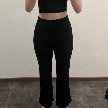 Pantalon noir évasé