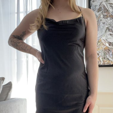 Abendkleid Satinoptik