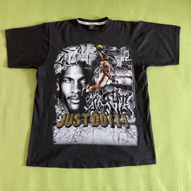 Vintage Basketball Graphic Tee – Jordan & LeBron