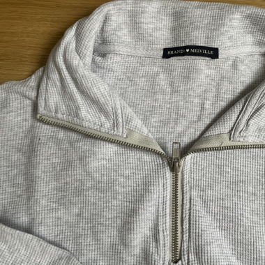 Brandy Melville Pullover 