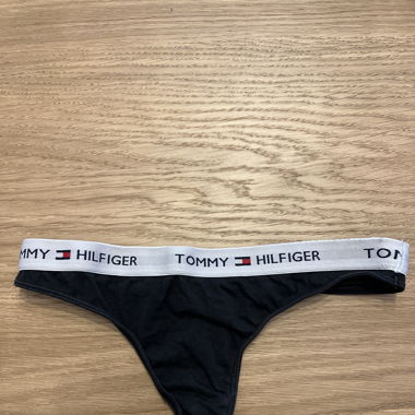 Tommy Hilfiger String
