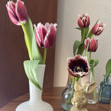Milk Glass Vintage vase 