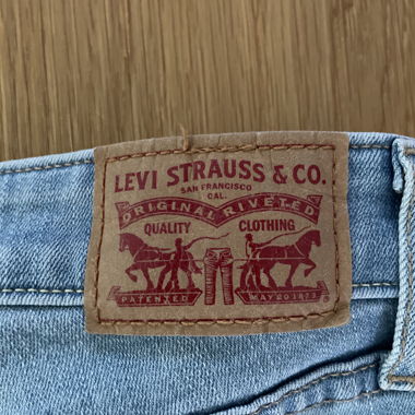ORIGINAL LEVI‘S 711 SKINNY 