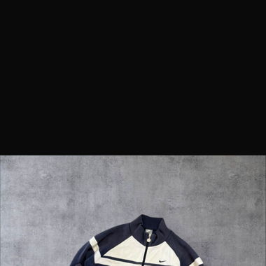Original Nike Trainingsanzug Ober- und Unterteil.