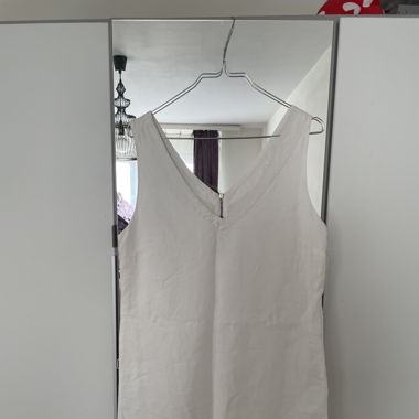 Petite robe blanche à zip