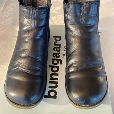 Winter boots 35