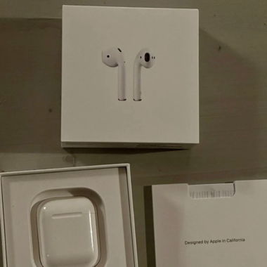 AirPods 2