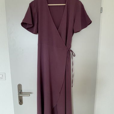 Midi wrap dress