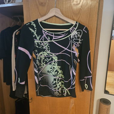 Unique Y2K top