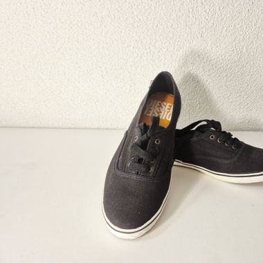 Diesel Sneakers (Brand-new)