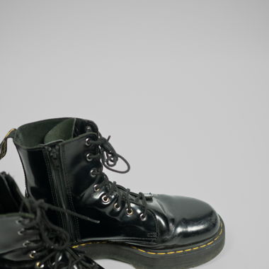 Dr. Martens Jadon Plateau