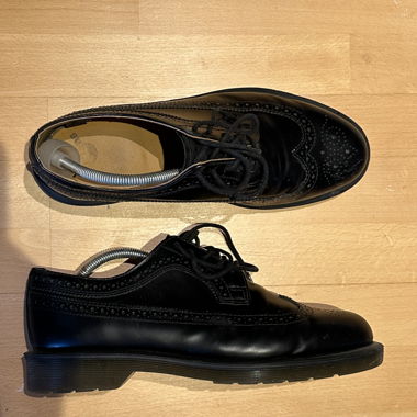 Dr. Martens 3989 Derby