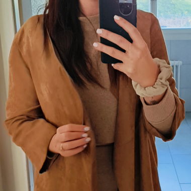 Joli manteau en daim