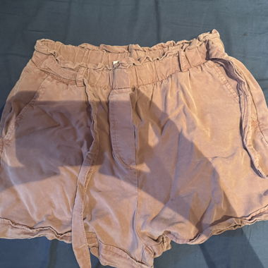 Women’s Shorts with Tie Waist