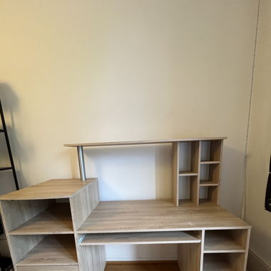 Bureau en bois