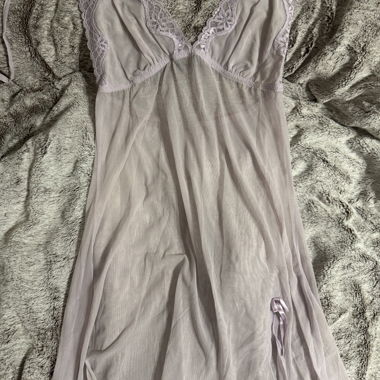 Zartes Slip Dress / Negligé mit Spitze – Y2K Vibes