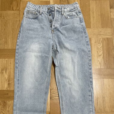 Boyfriend Jeans mit Reissverschluss