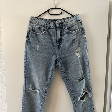 Mom Jeans